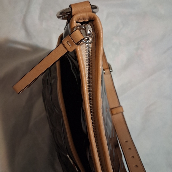 Coach Peyton Embossed Patent Leather Shoulder Bag Black-Tan - Picture 8 of 15